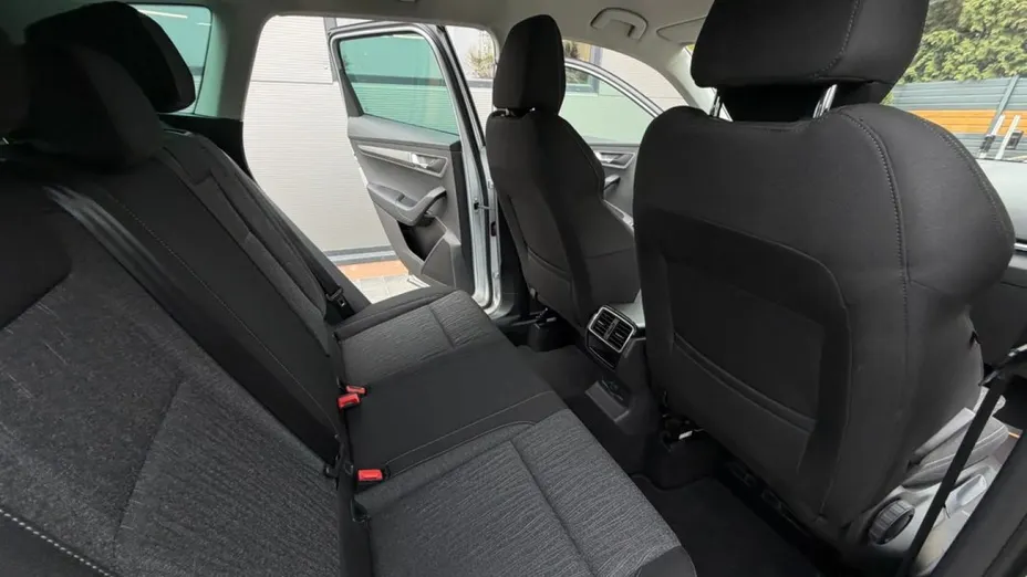 SKODA Karoq -