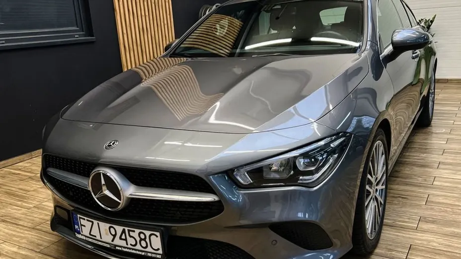 MERCEDES-BENZ CLA -