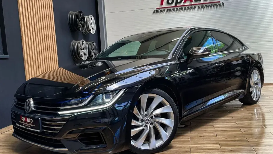 VOLKSWAGEN Arteon -