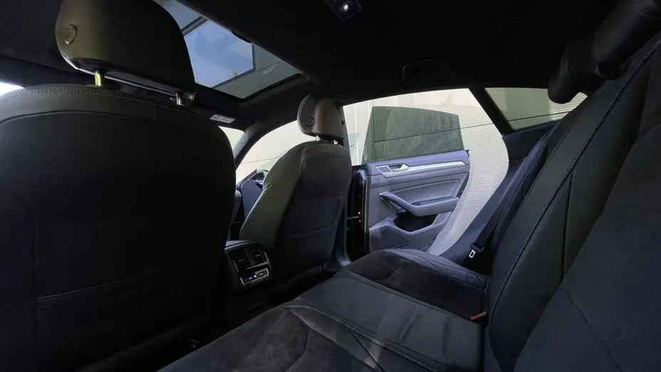 VOLKSWAGEN Arteon -