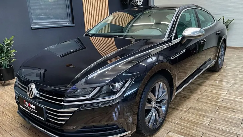 VOLKSWAGEN Arteon -