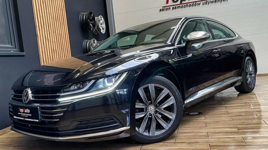 VOLKSWAGEN Arteon -