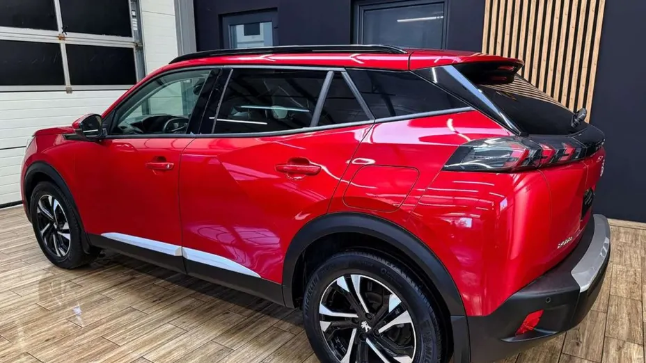 PEUGEOT 2008 -
