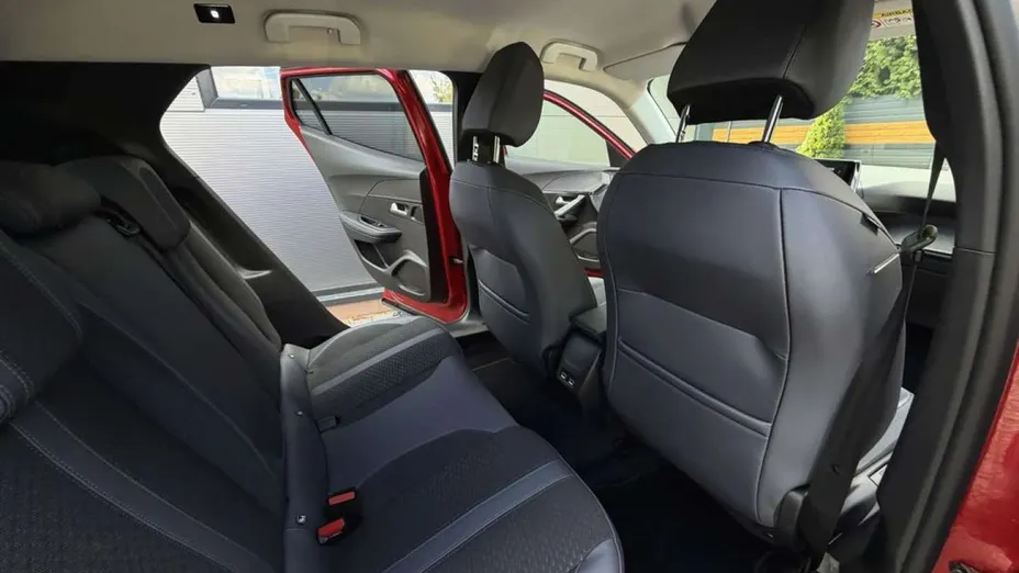 PEUGEOT 2008 -