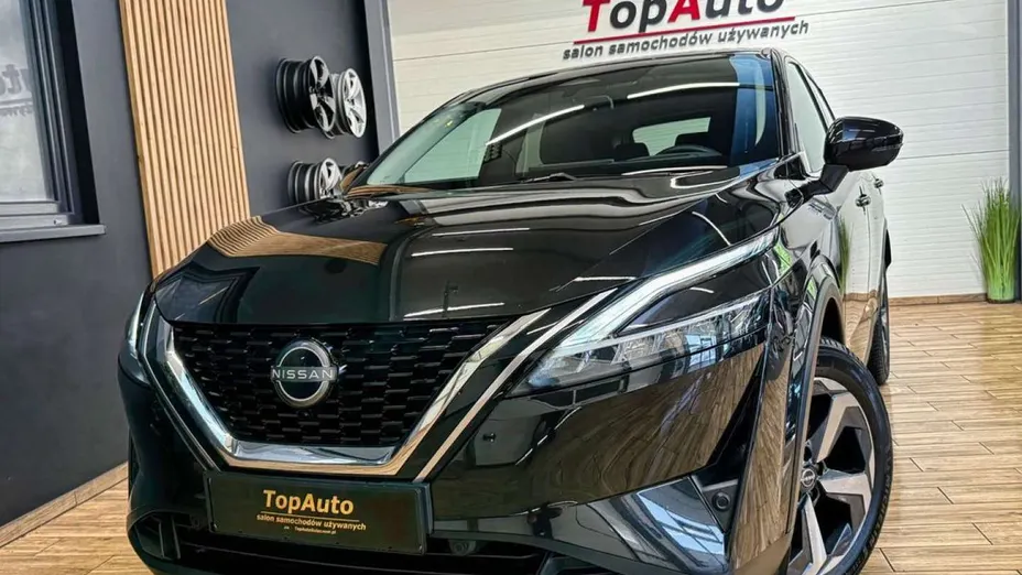 NISSAN Qashqai -