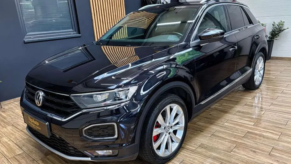 VOLKSWAGEN T-ROC -