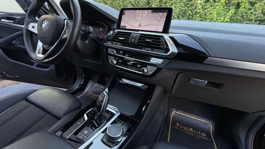 BMW X3 -