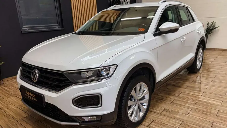 VOLKSWAGEN T-ROC -