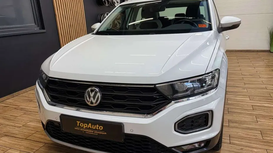 VOLKSWAGEN T-ROC -