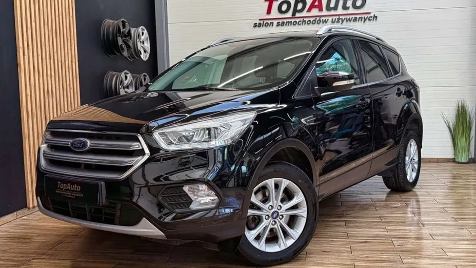 FORD Kuga -
