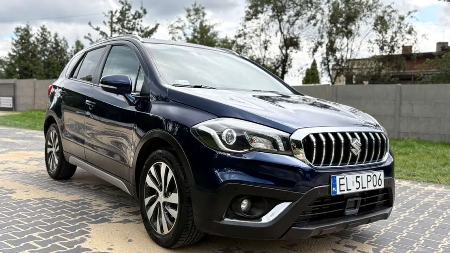 SUZUKI S-Cross -
