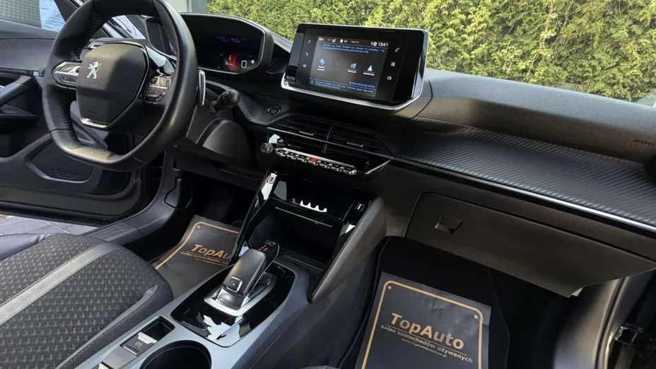 PEUGEOT 2008 -