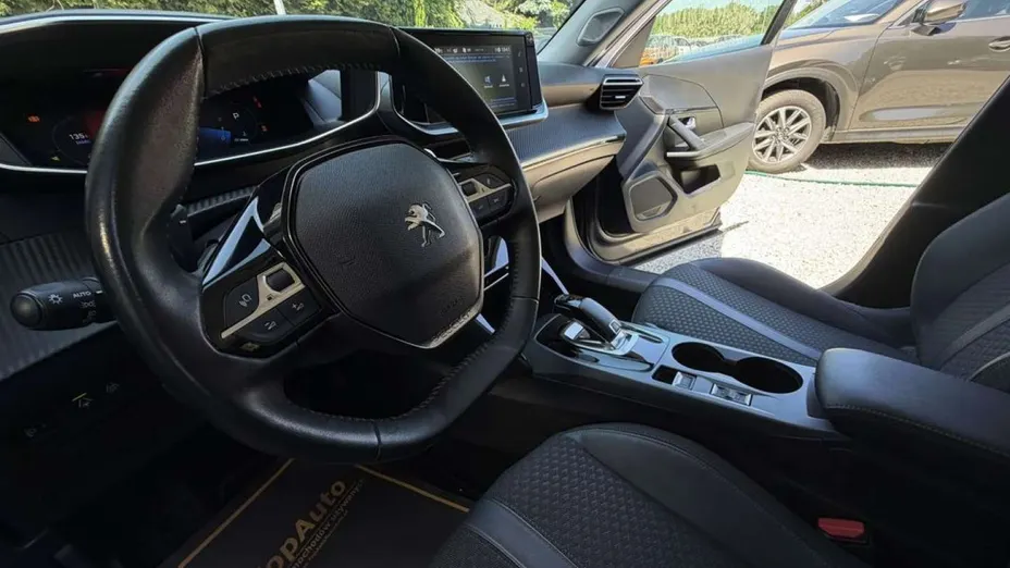 PEUGEOT 2008 -