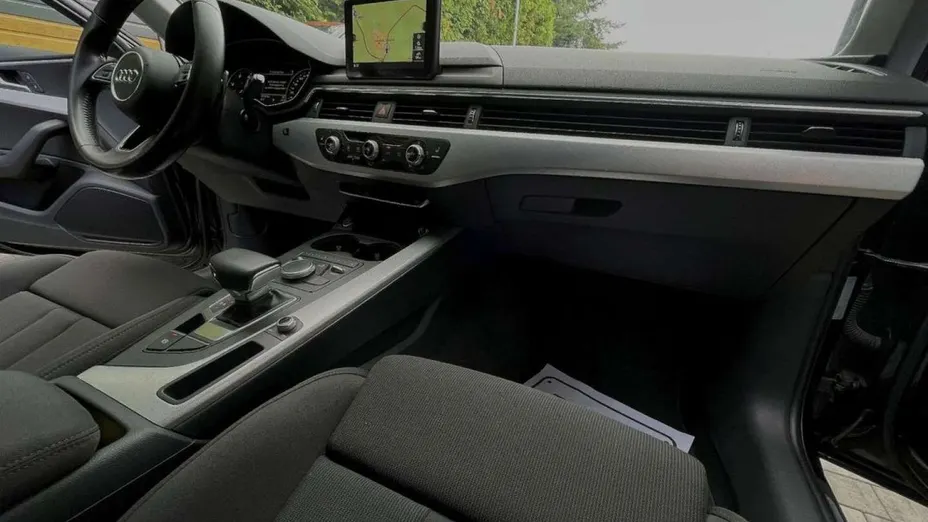 AUDI A4 Avant -