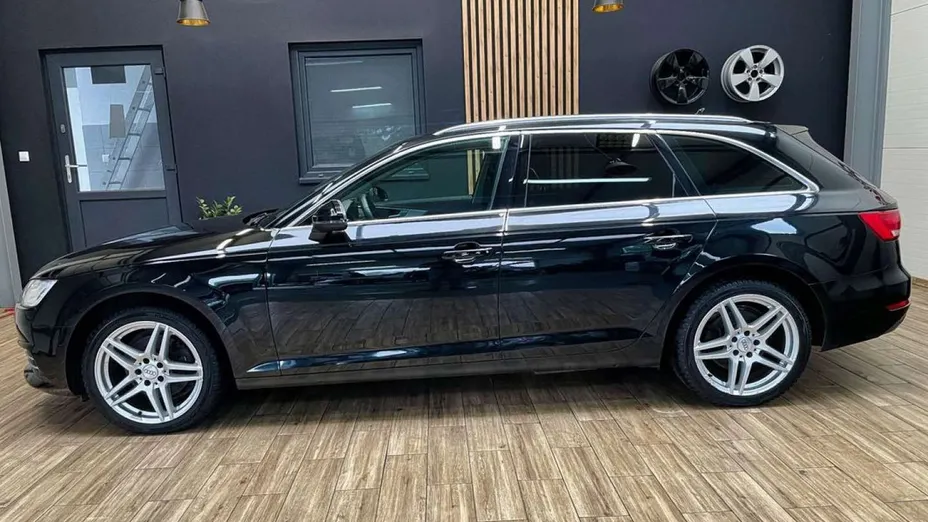AUDI A4 Avant -