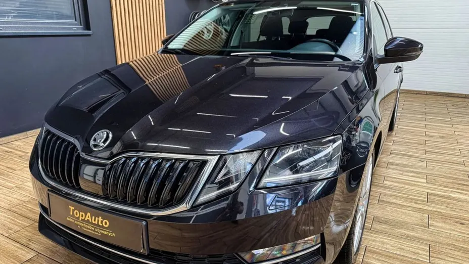 SKODA Octavia -