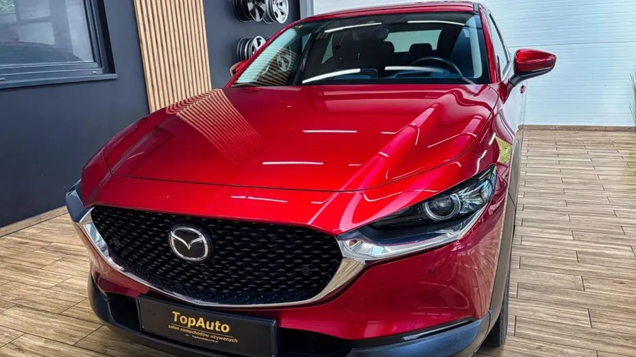MAZDA CX-30 -