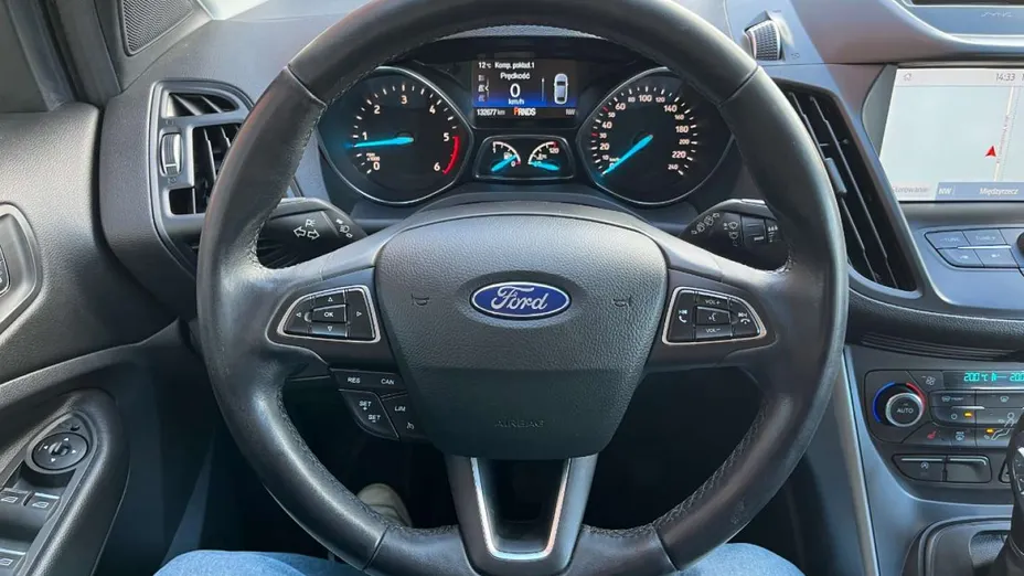 FORD Kuga -