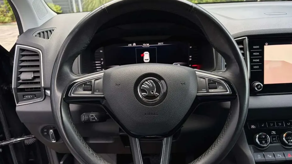 SKODA Karoq -