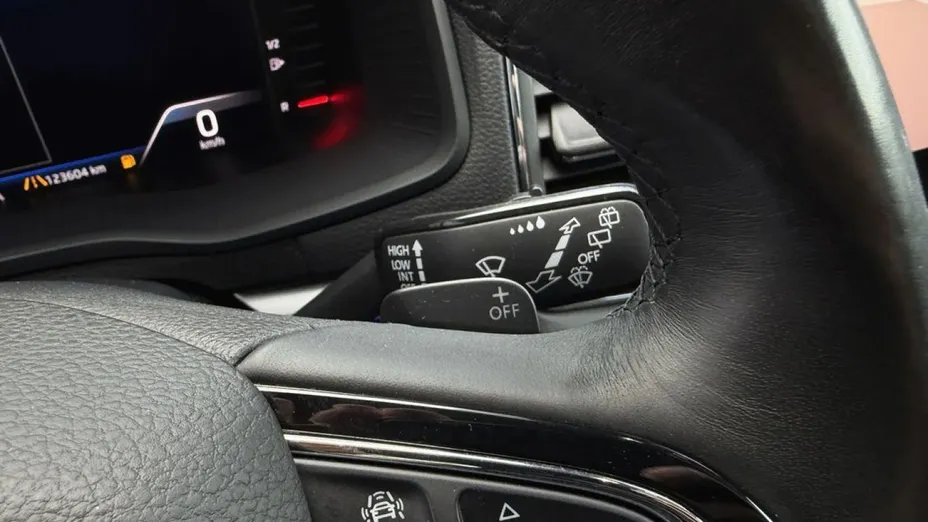 SKODA Karoq -