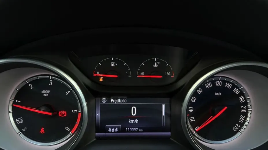 OPEL Insignia -