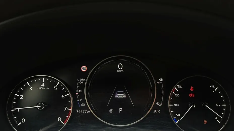 MAZDA CX-30 -