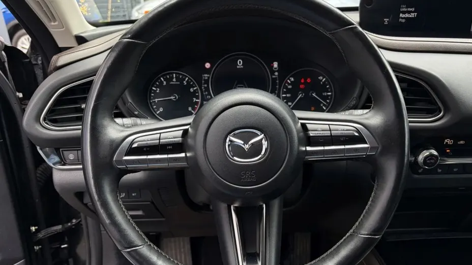 MAZDA CX-30 -