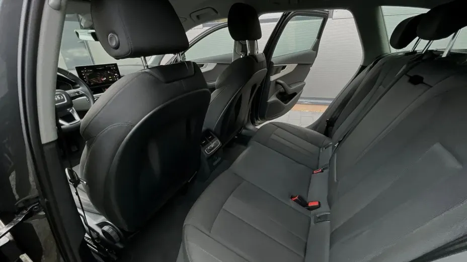 AUDI A4 Avant -