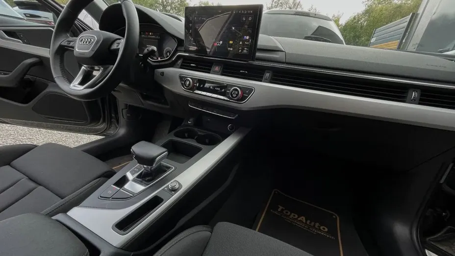 AUDI A4 Avant -