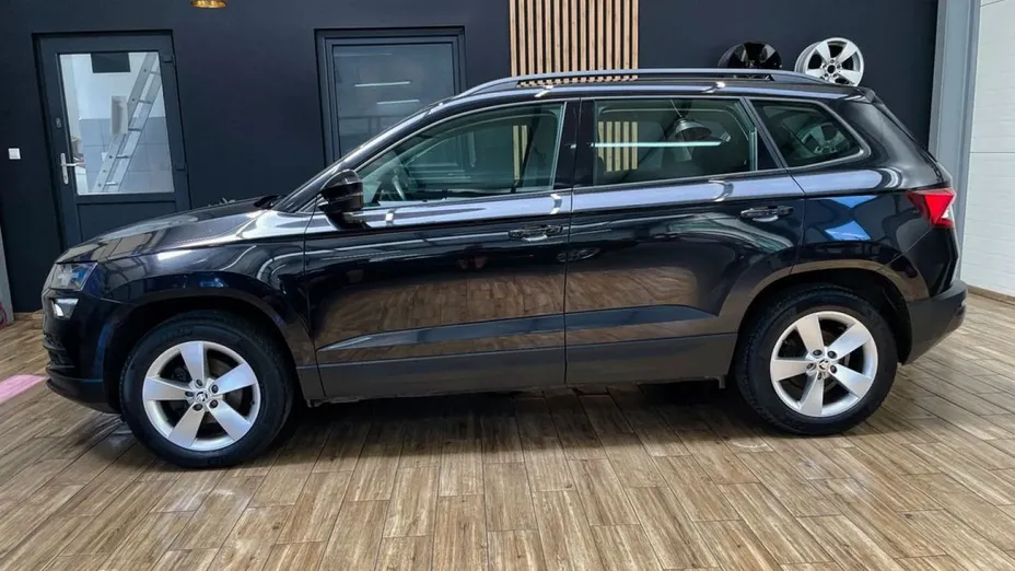 SKODA Karoq -