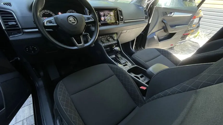 SKODA Karoq -