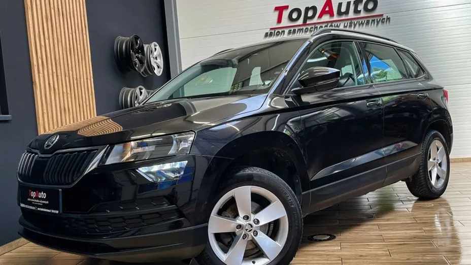 SKODA Karoq -