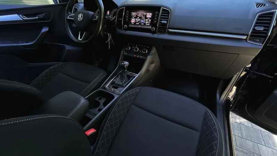 SKODA Karoq -