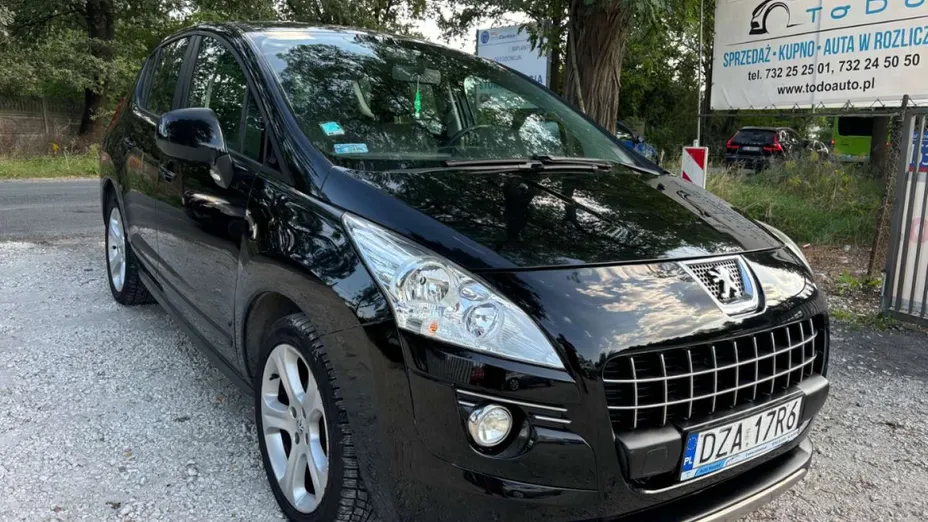 PEUGEOT 3008 -