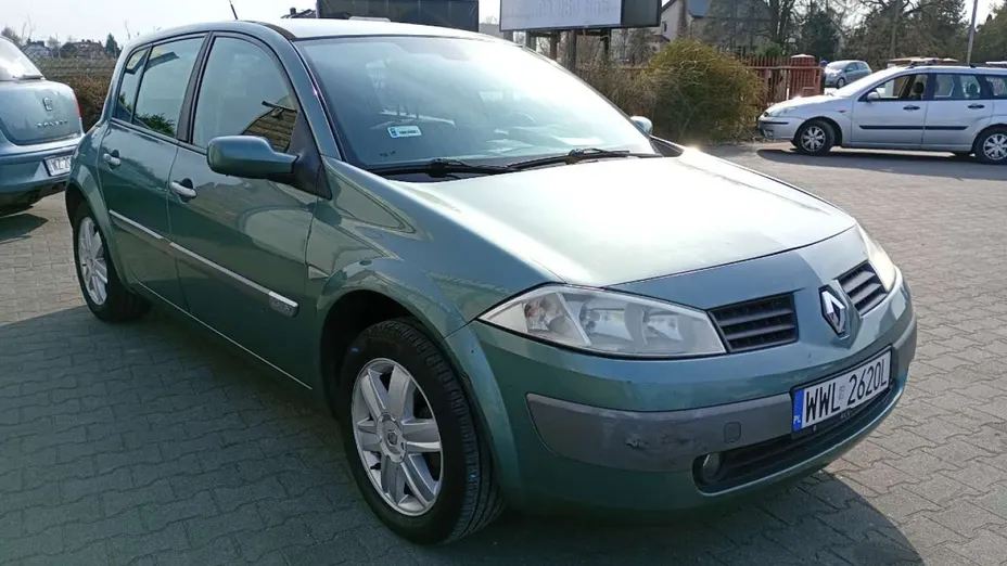 RENAULT Megane -
