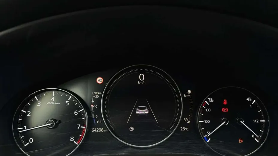 MAZDA CX-30 -