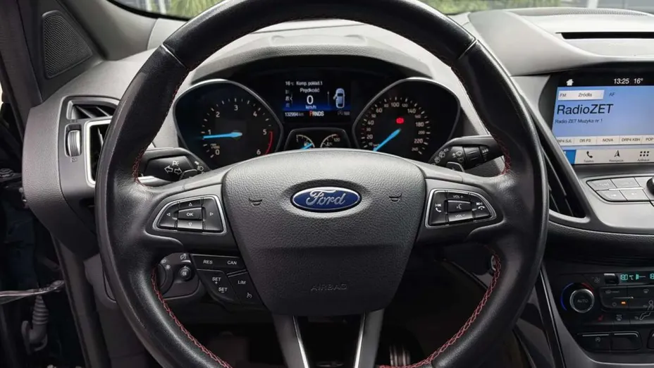 FORD Kuga -