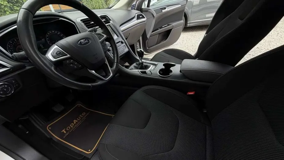 FORD Mondeo -
