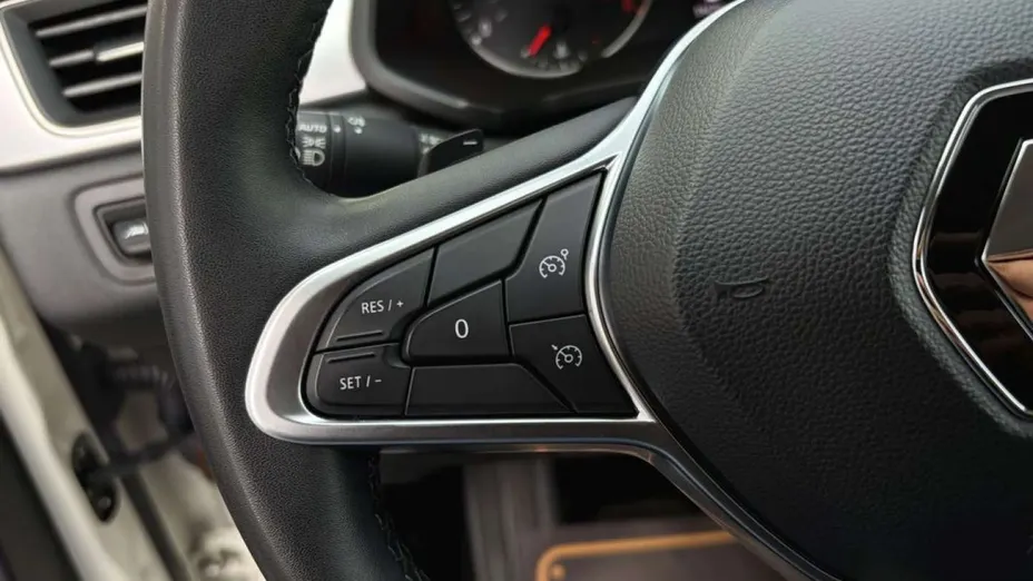RENAULT Captur -