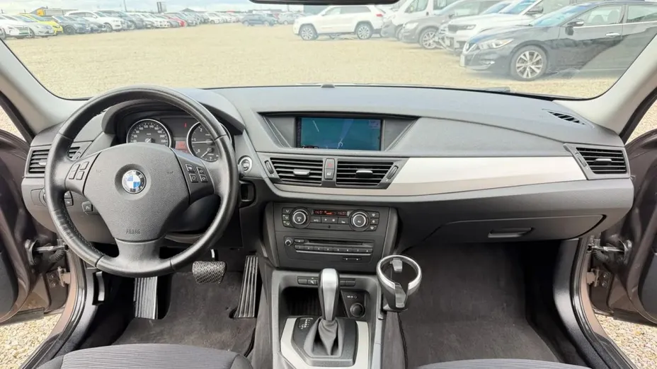 BMW X1 -