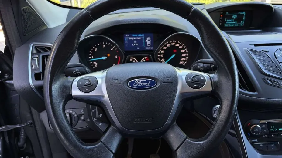 FORD Kuga -