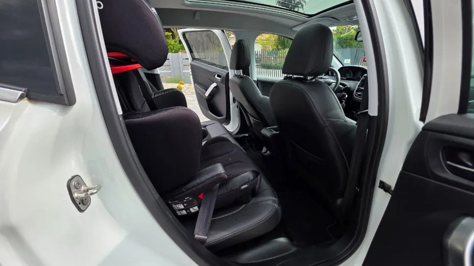 PEUGEOT 2008 -