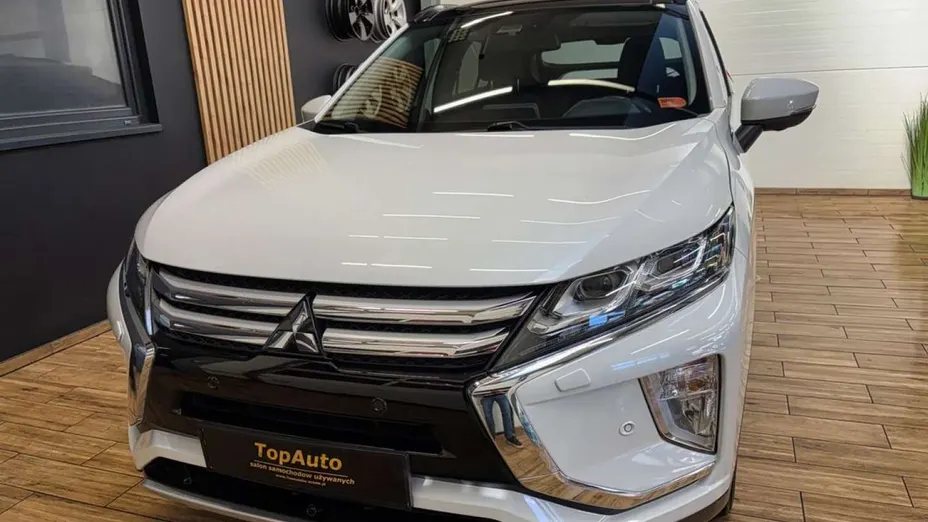 MITSUBISHI Eclipse Cross -