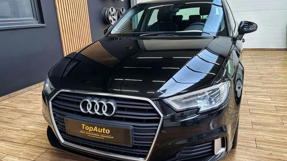AUDI A3 Sportback -