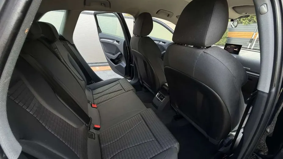AUDI A3 Sportback -