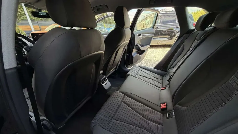 AUDI A3 Sportback -