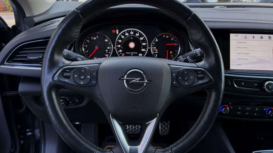OPEL Insignia -