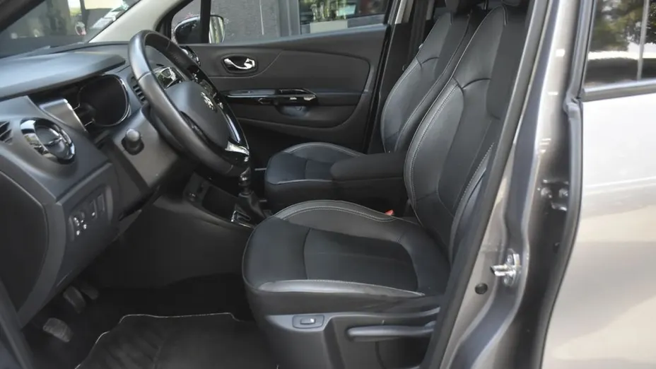 RENAULT Captur -