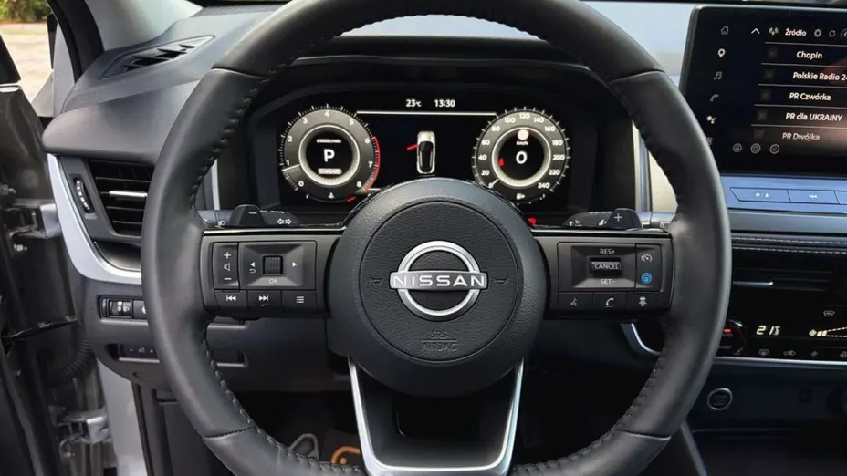 NISSAN Qashqai -