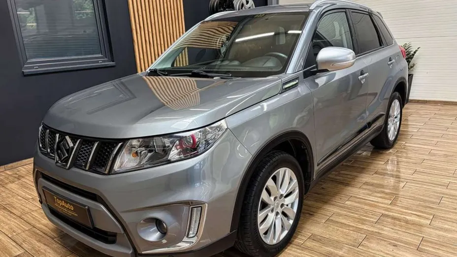 SUZUKI Vitara -